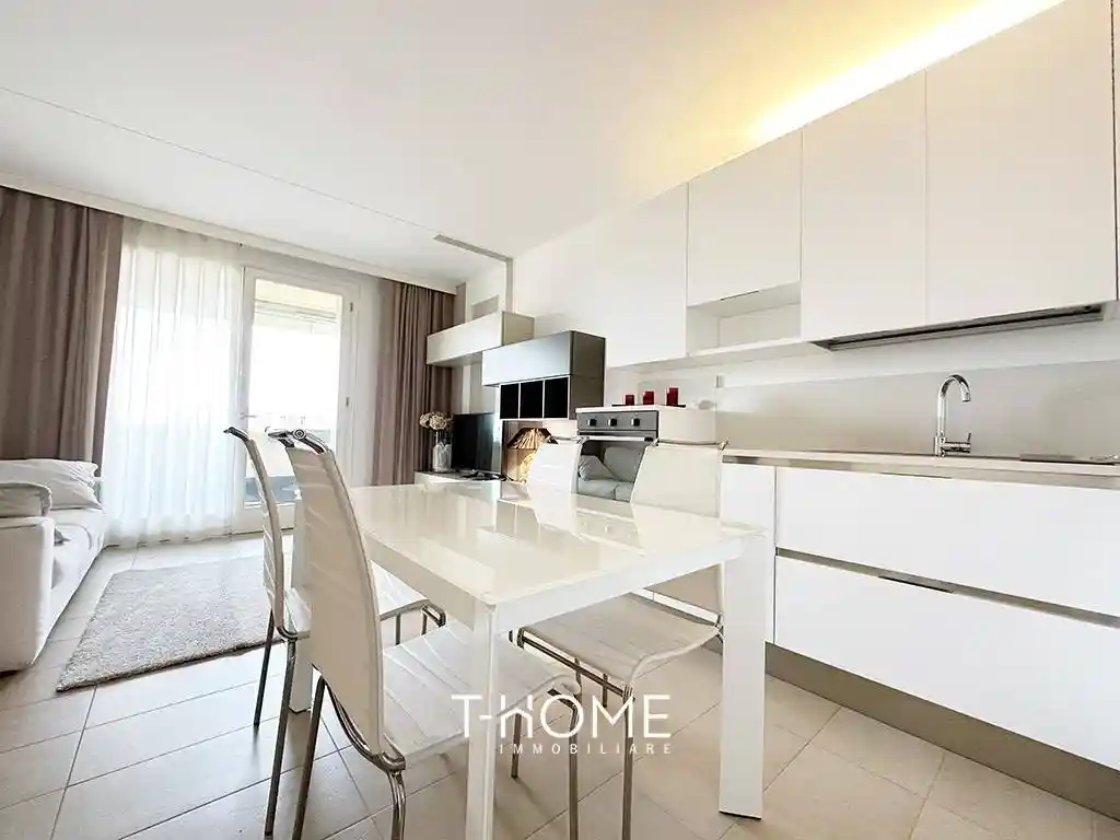 Bilocale ottimo stato, quarto piano, Centro, Bassano del Grappa - foto 2