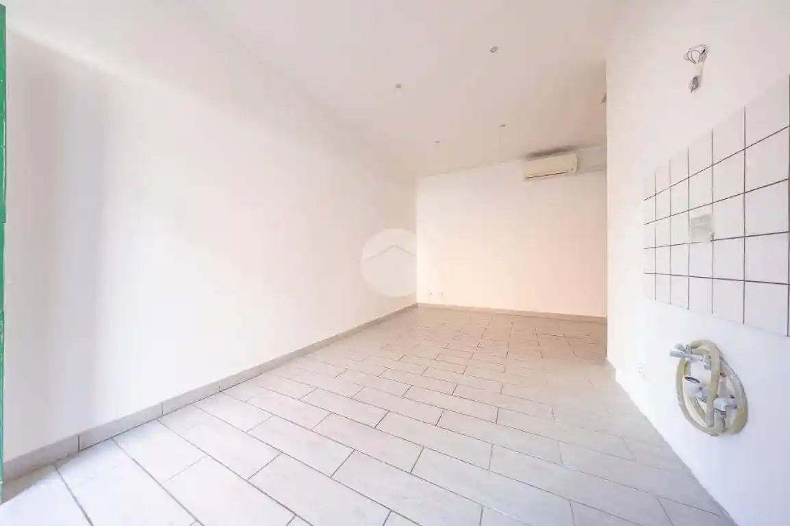 Bilocale via Appia Nuova 900, Quarto Miglio, Roma - foto 2