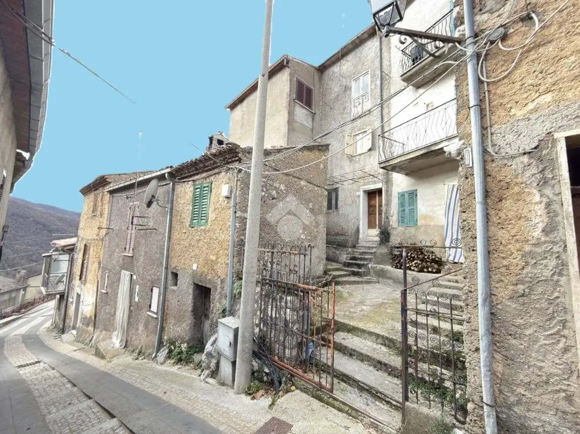 Appartamento in vendita a Trevi nel Lazio