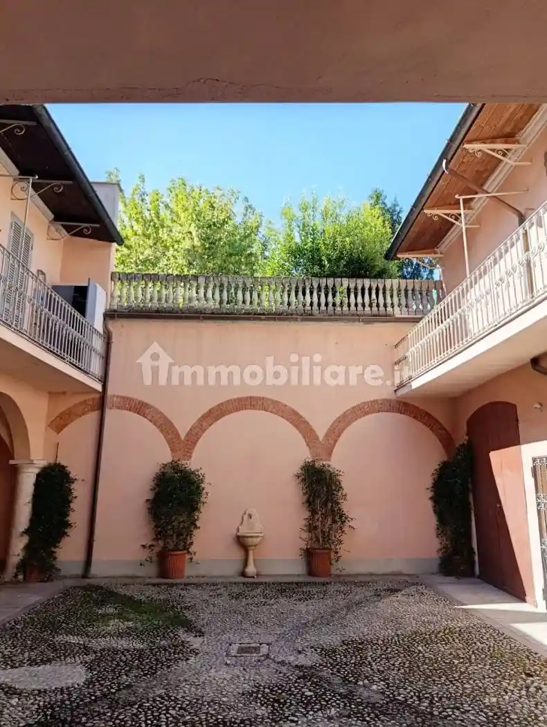 Appartamento in vendita a Piacenza