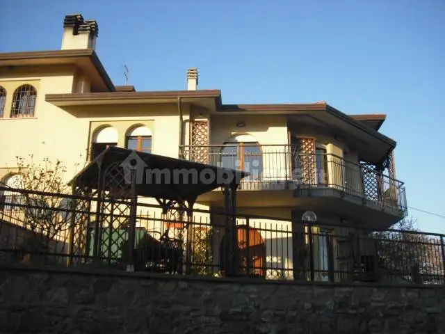 Appartamento in vendita a Passignano sul Trasimeno