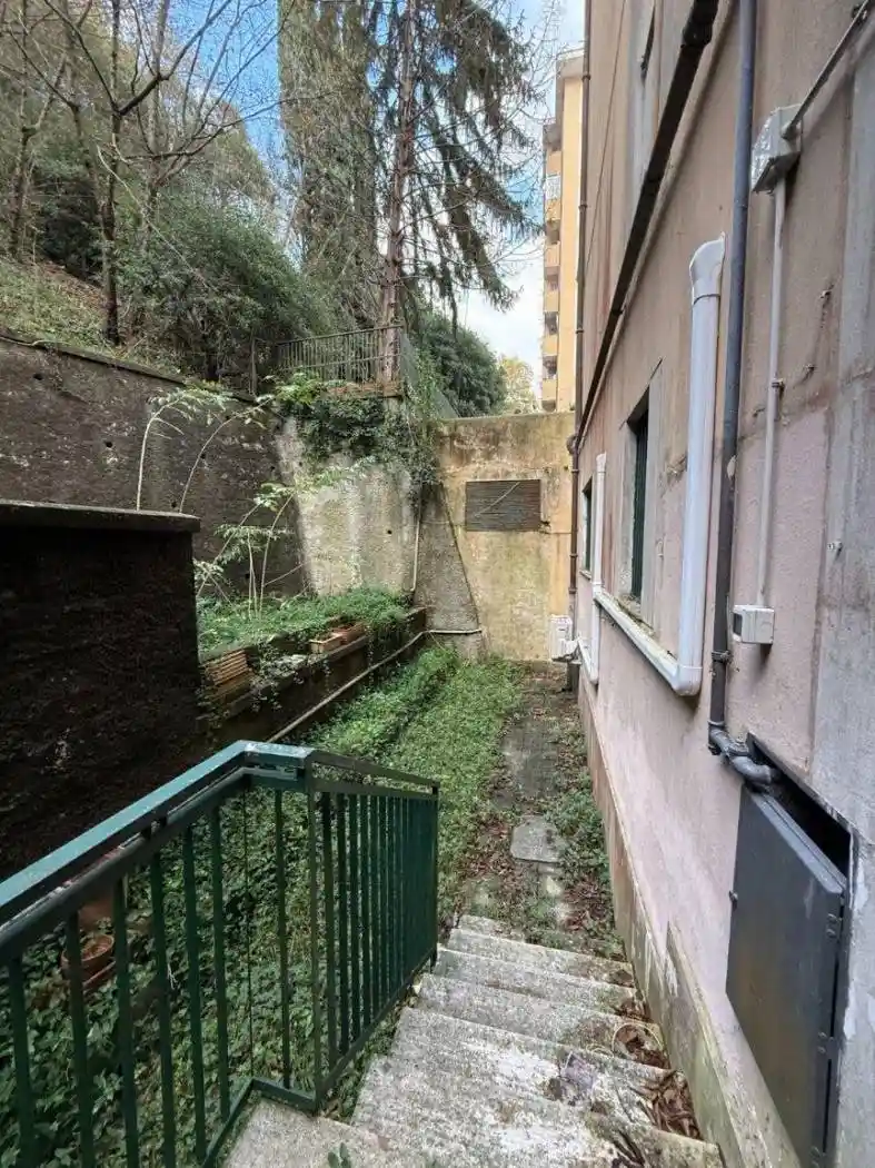 Quadrilocale via delle Ginestre, Staglieno, Genova - foto 3