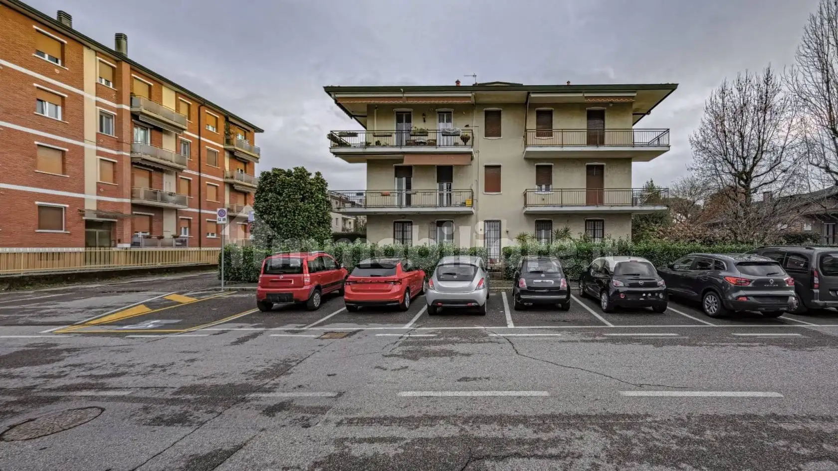 Appartamento in vendita a Lomagna