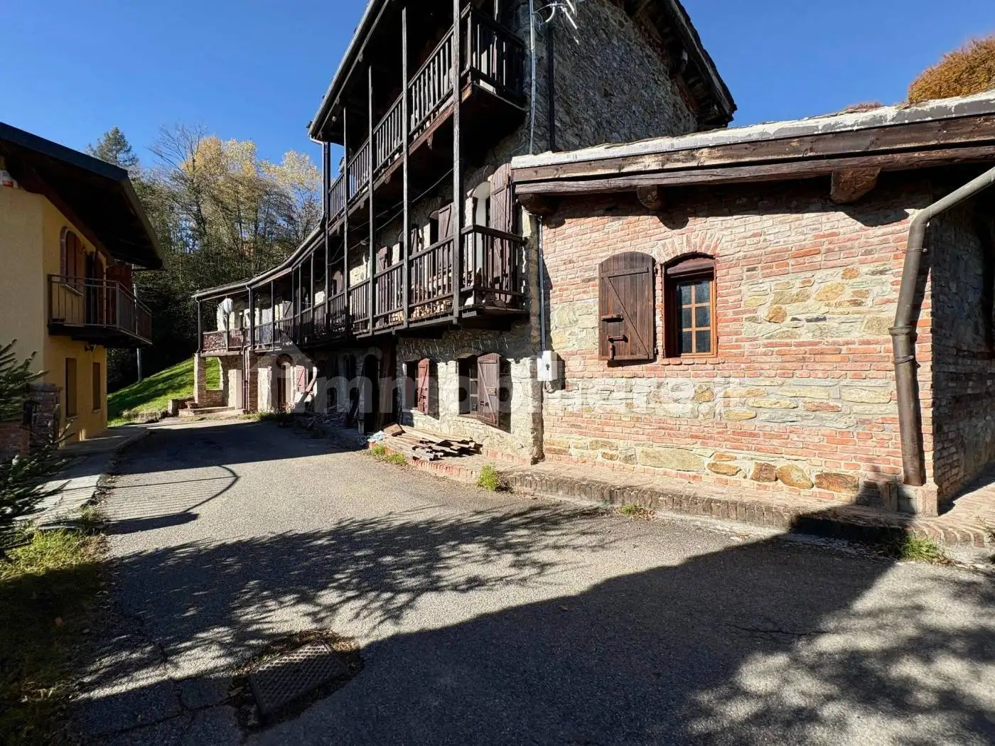 Villa unifamiliare, ottimo stato, 375 m², Corio - foto 3