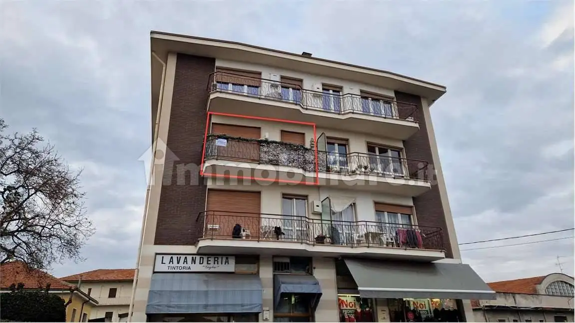 Appartamento in vendita a Borgomanero