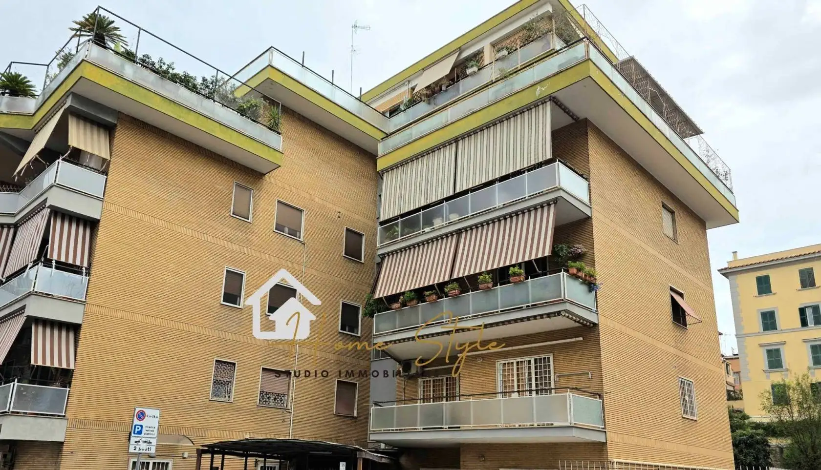 Appartamento in vendita a Roma