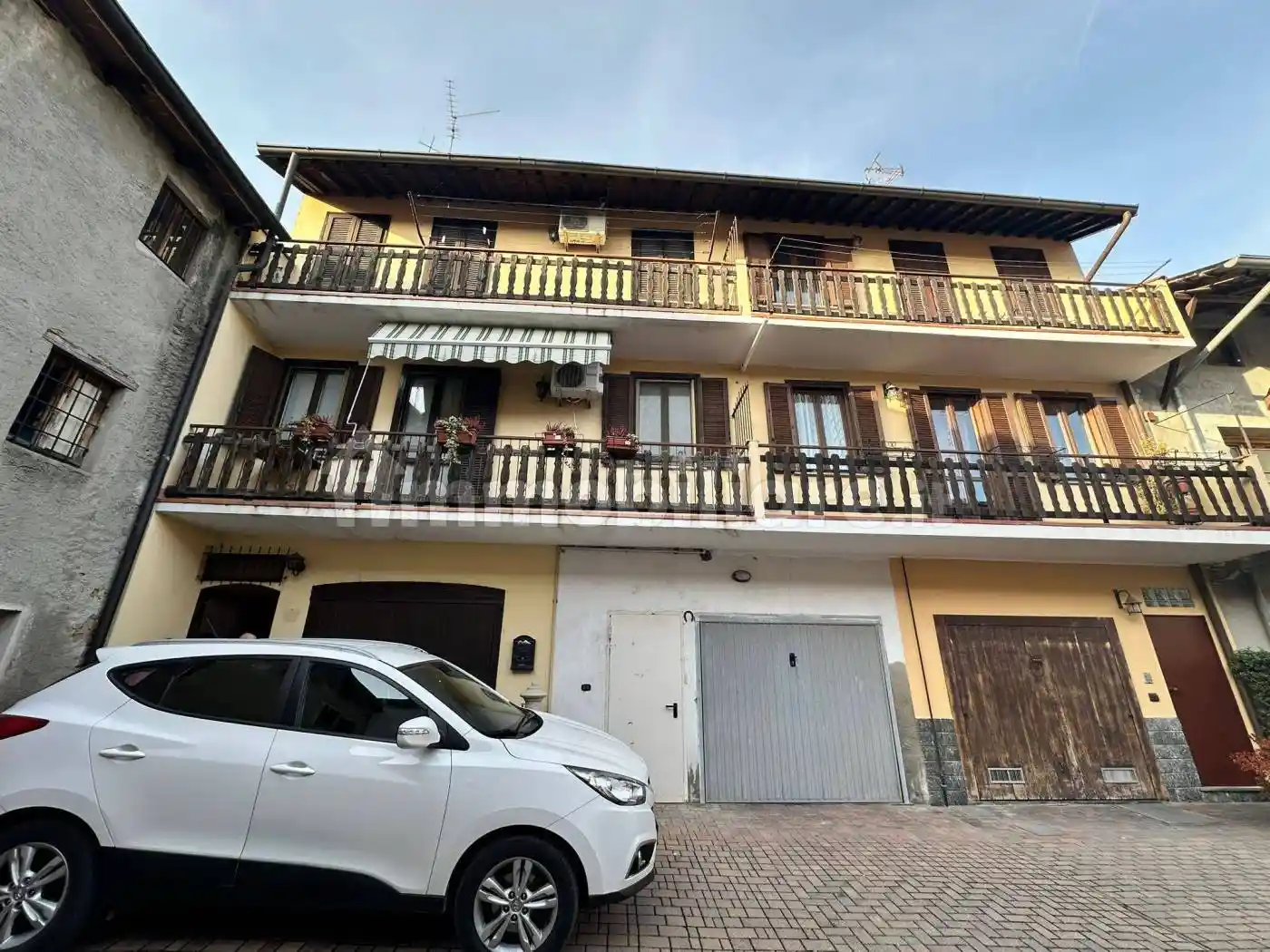 Villa in vendita a Cameri