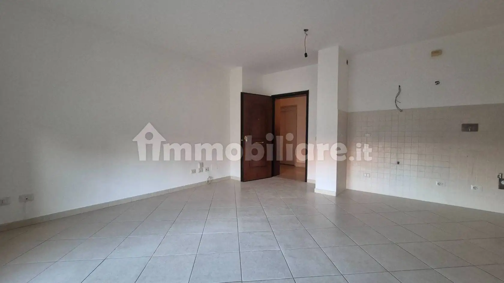 Trilocale via Augusto Imperatore 34, Pomezia Centro, Pomezia - foto 3