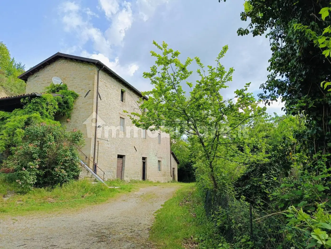 Villa in vendita a Galeata