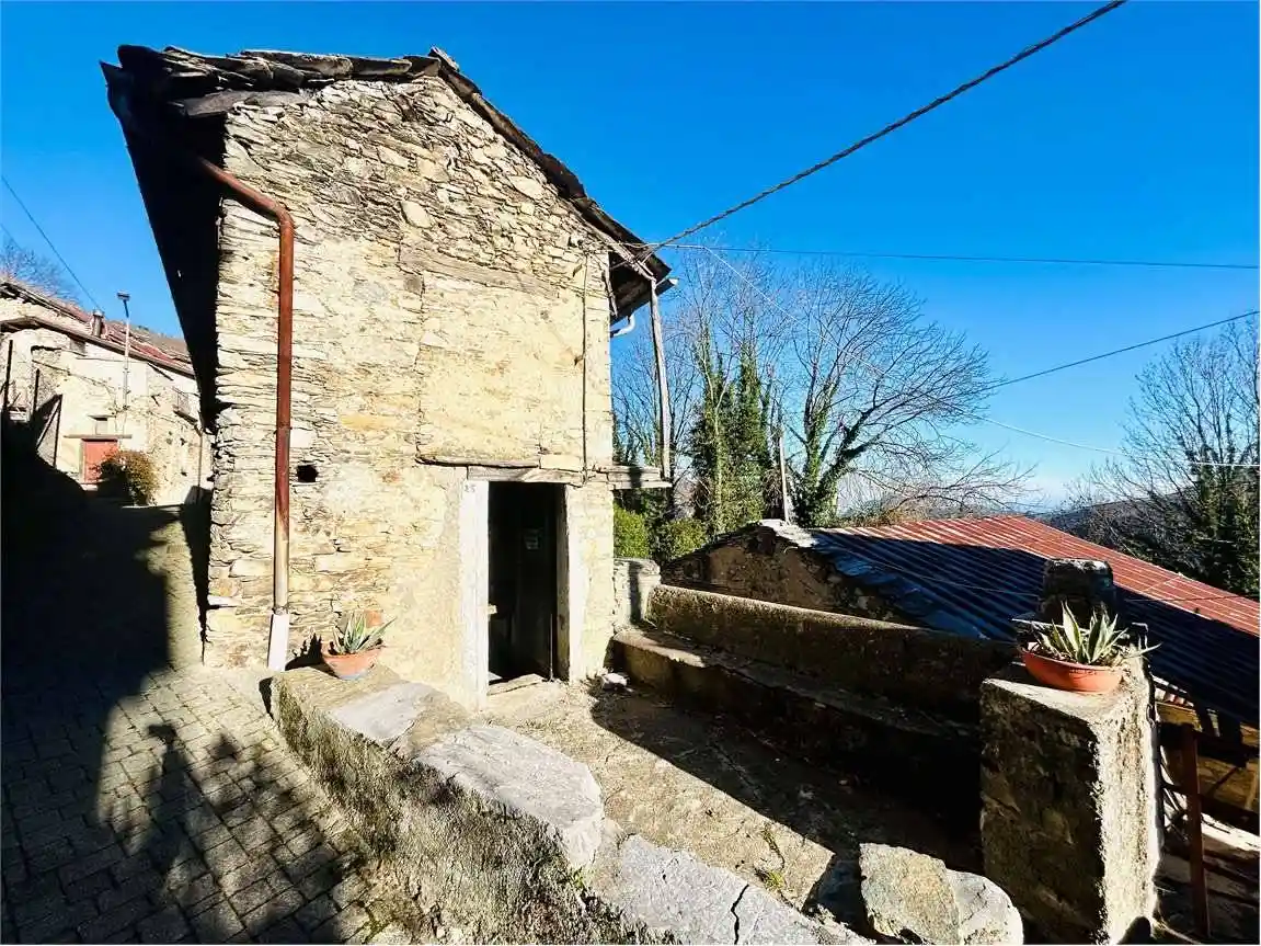 Rustico Ruora, via San Rocco, Caprauna - foto 2