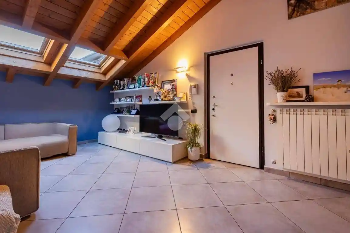 Trilocale viale Lombardia, Centro, Marnate - foto 4