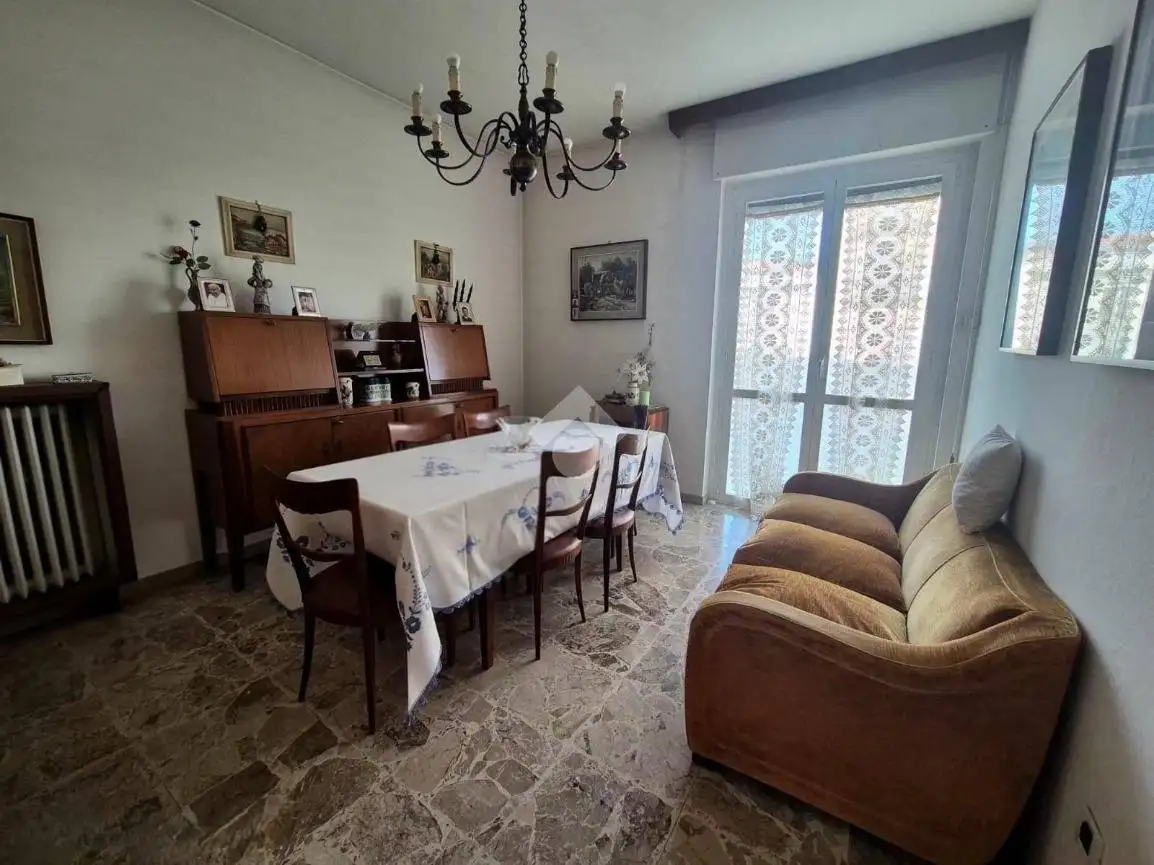 Trilocale via Belgioioso 19, Busnago - foto 2