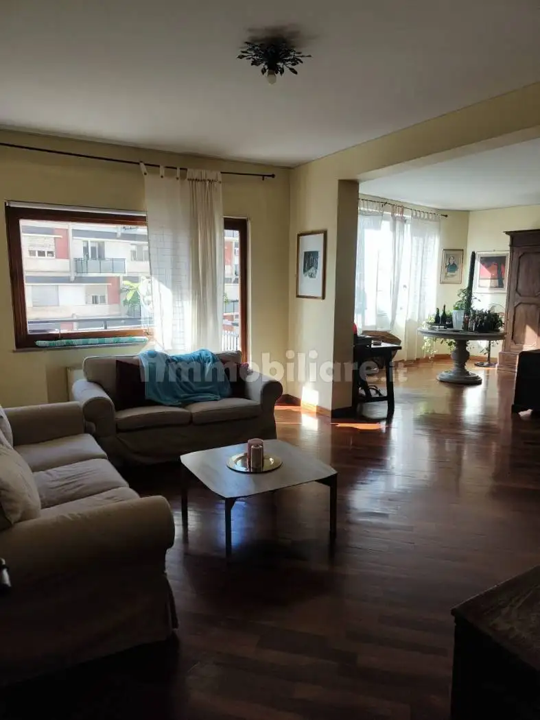 Appartamento in vendita a Palermo