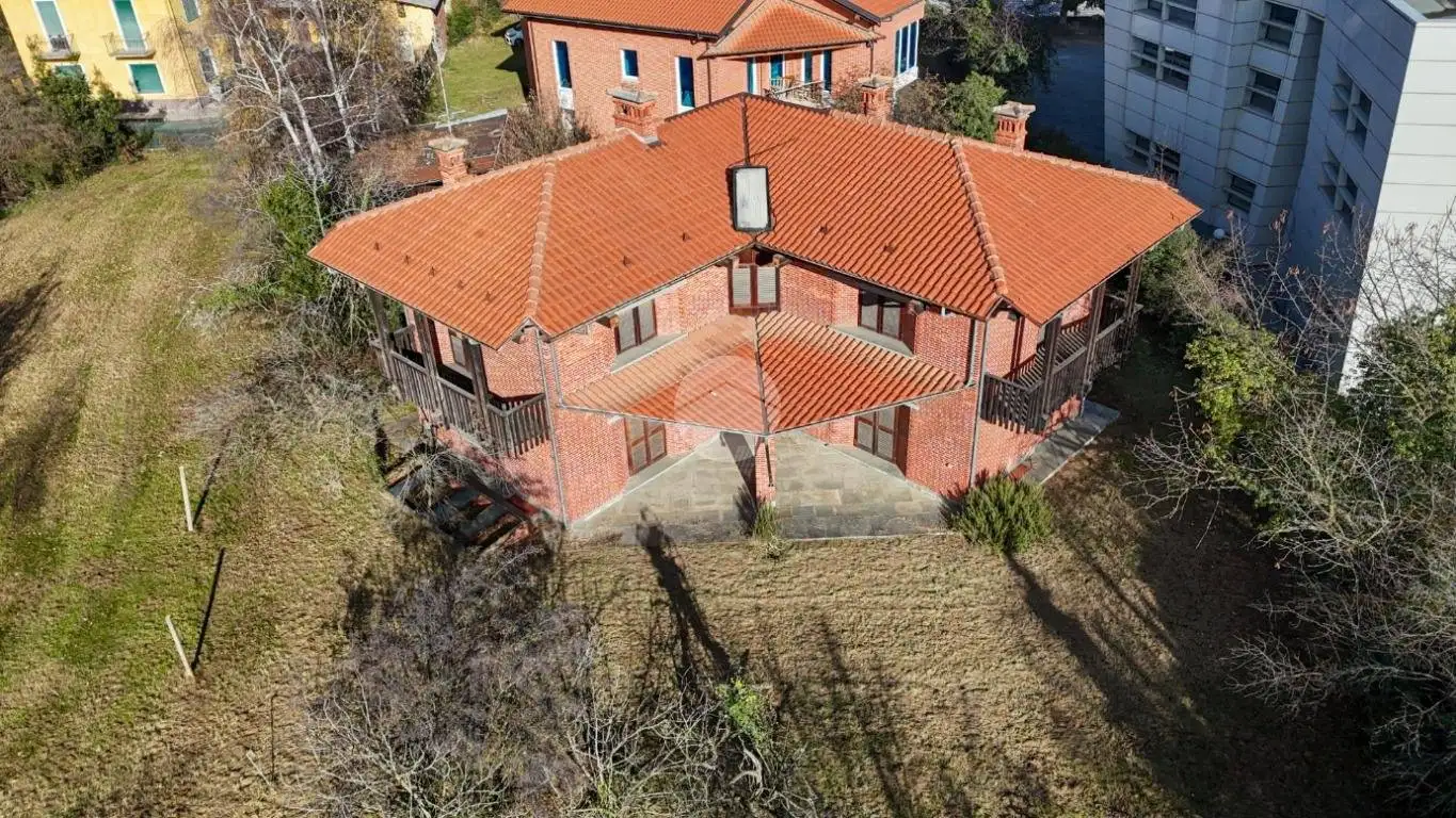 Villa in vendita a Bagnolo Piemonte