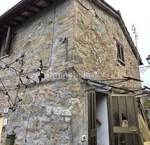 Rustico - Casale in vendita a Marsciano