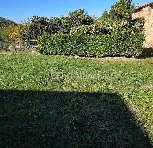 Rustico, da ristrutturare, 380 m², Castel del Piano - Pila, Perugia - foto 2
