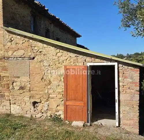 Rustico, da ristrutturare, 380 m², Castel del Piano - Pila, Perugia - foto 3