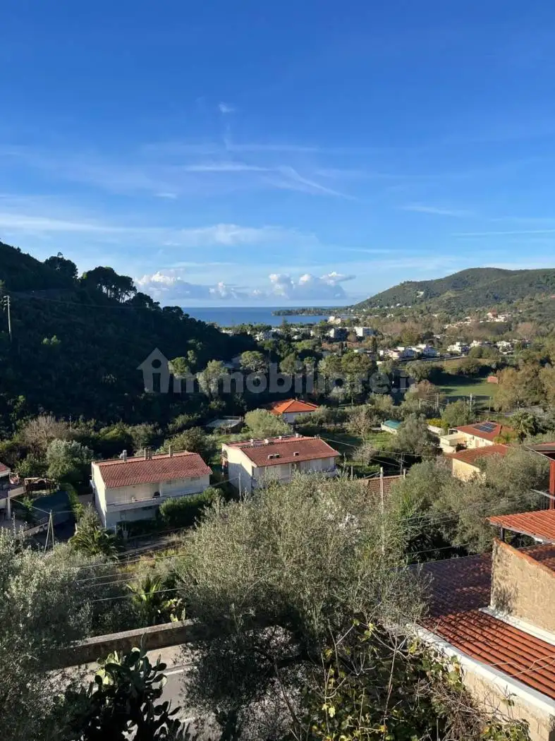 Appartamento in vendita a Montecorice