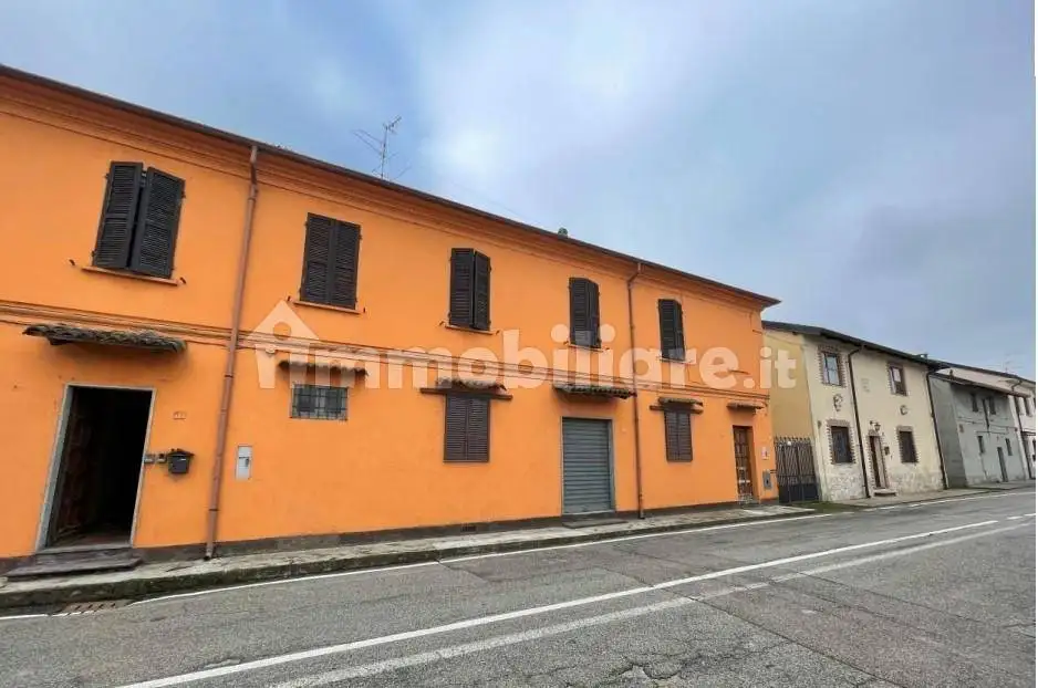 Appartamento in asta a Cozzo