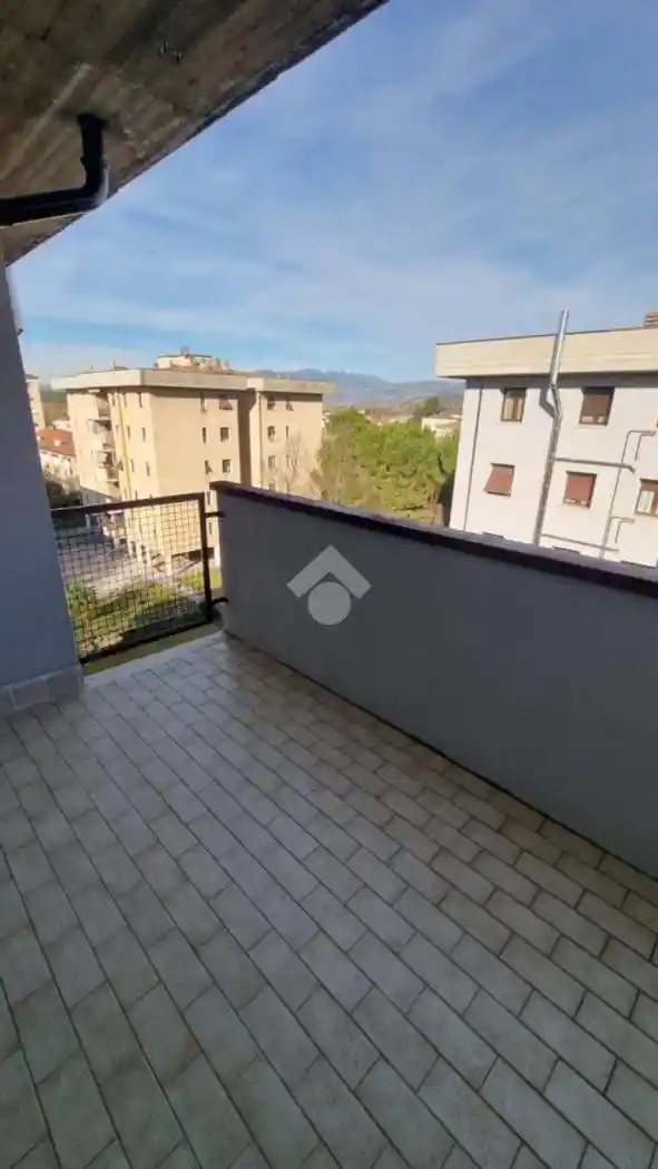 Quadrilocale via Crotone 5, Borgo Nuovo - Navigatori, Verona - foto 2