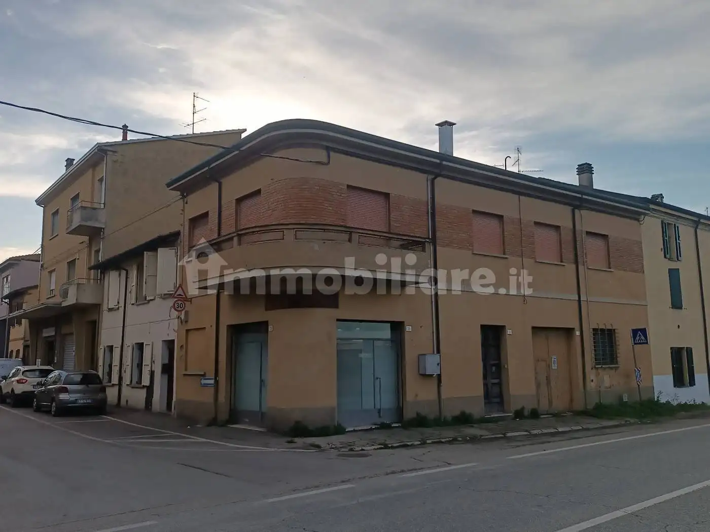 Casa indipendente in vendita a Massa Lombarda