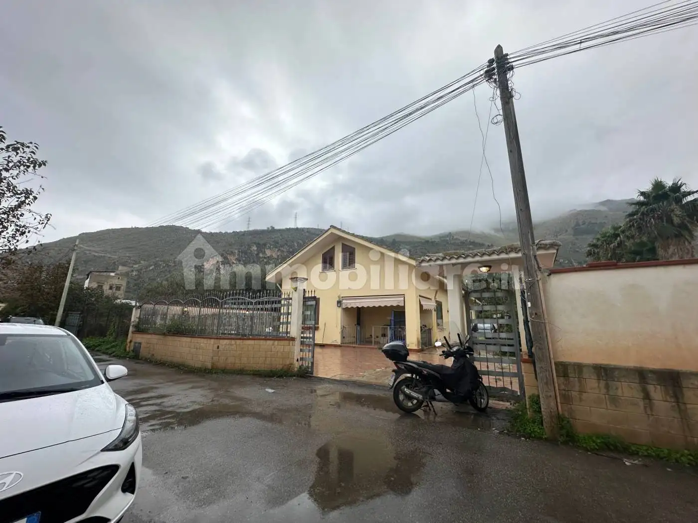 Casa indipendente in vendita a Palermo