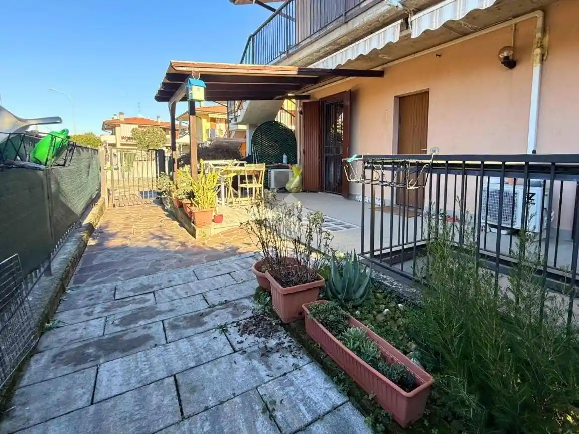 Trilocale via Caduti di Marzabotto 31, Sabbio, Guzzanica, Dalmine - foto 2