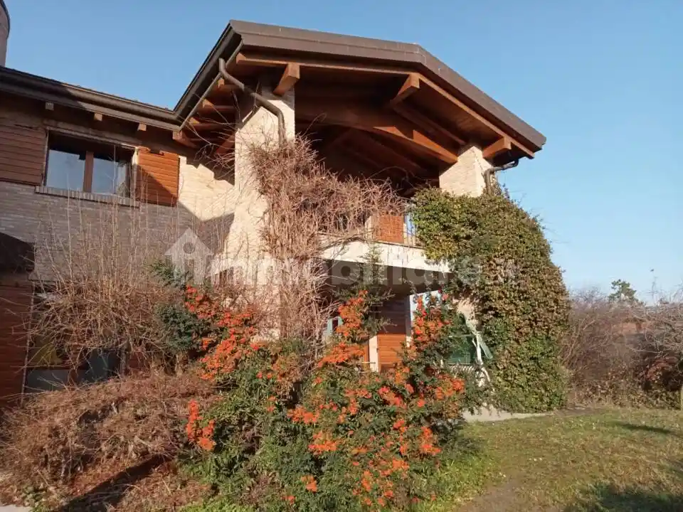 Villa all'asta via San Francesco D'assisi, 14, Quattro Castella - foto 2