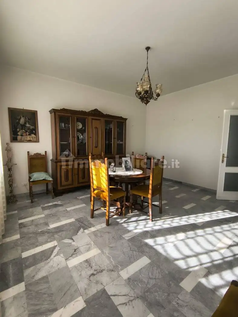 Appartamento in vendita a Guidonia Montecelio