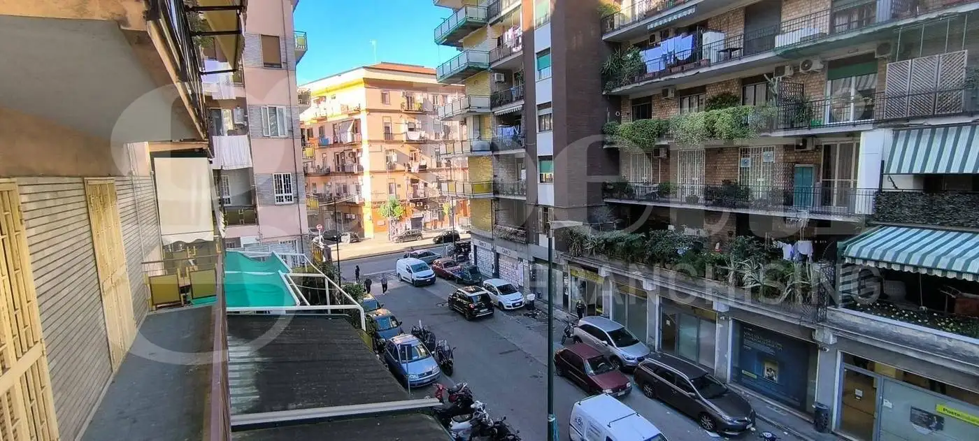 Appartamento in affitto a Napoli