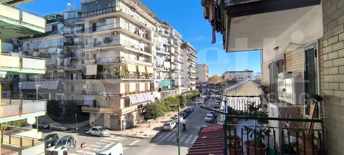 Trilocale via Federico Persico, Arenaccia, Napoli - foto 4