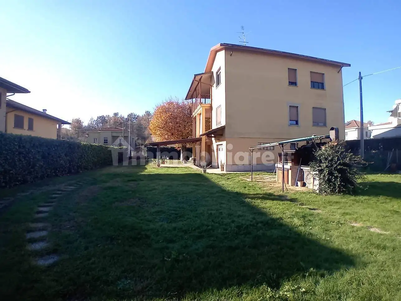 Villa bifamiliare via della Libertà 130, Centro, Bellinzago Novarese - foto 4