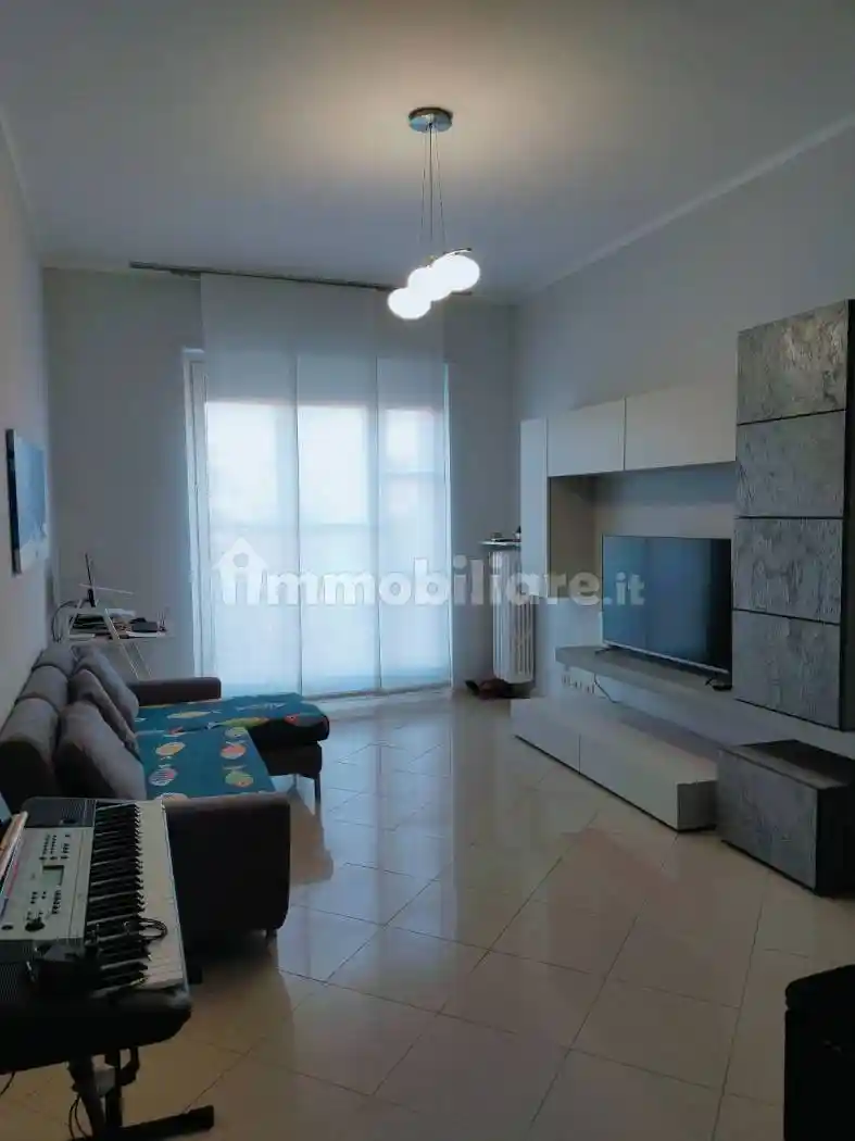 Quadrilocale via Montebello 1, Mercato - Santa Maria, Moncalieri - foto 3