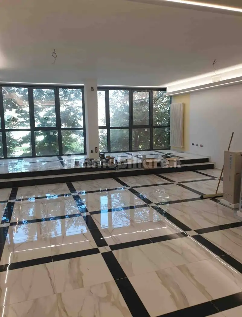 Appartamento in vendita a Piacenza