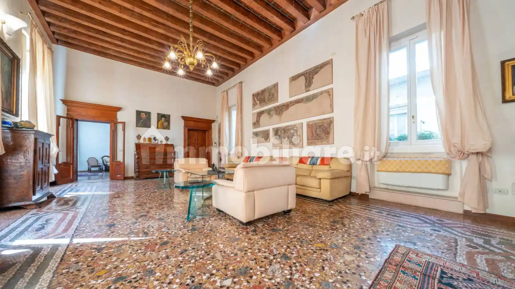 Appartamento via Leoncino 18, Centro Storico, Verona - foto 3