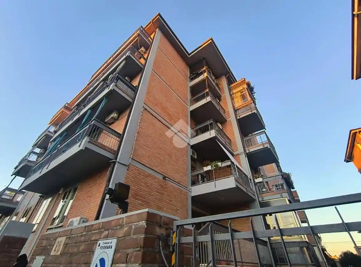 Trilocale via Fratelli Aventi 26, Foro Boario, Ferrara - foto 2