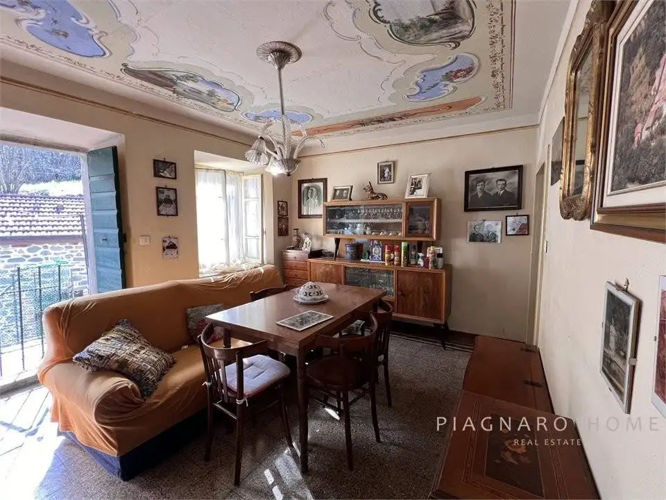 Rustico - Casale in vendita a Pontremoli