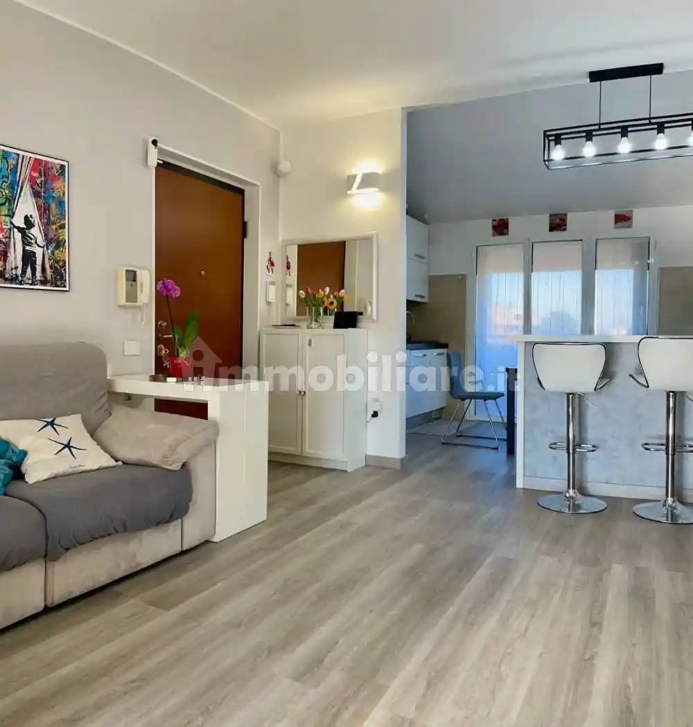 Trilocale via Guido Rossa 10, Romano Banco, Buccinasco - foto 2