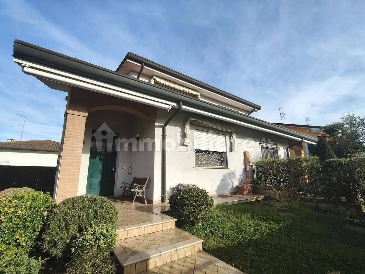 Villa in vendita a Porto Viro