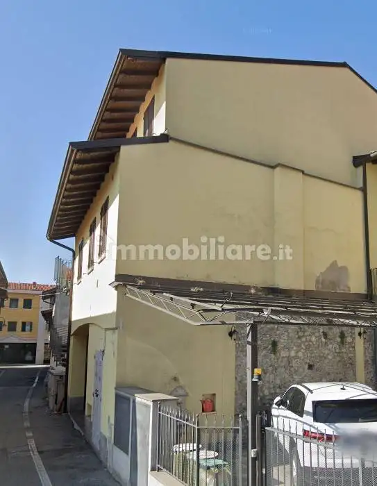 Appartamento in asta a Brusaporto