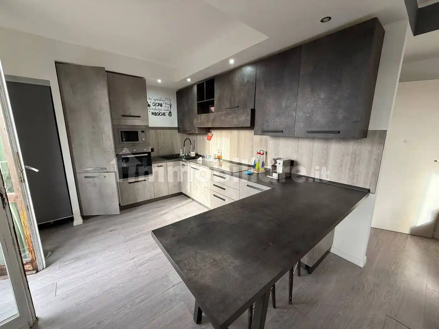 Trilocale via Vittorio Veneto, Bizzarone - foto 3