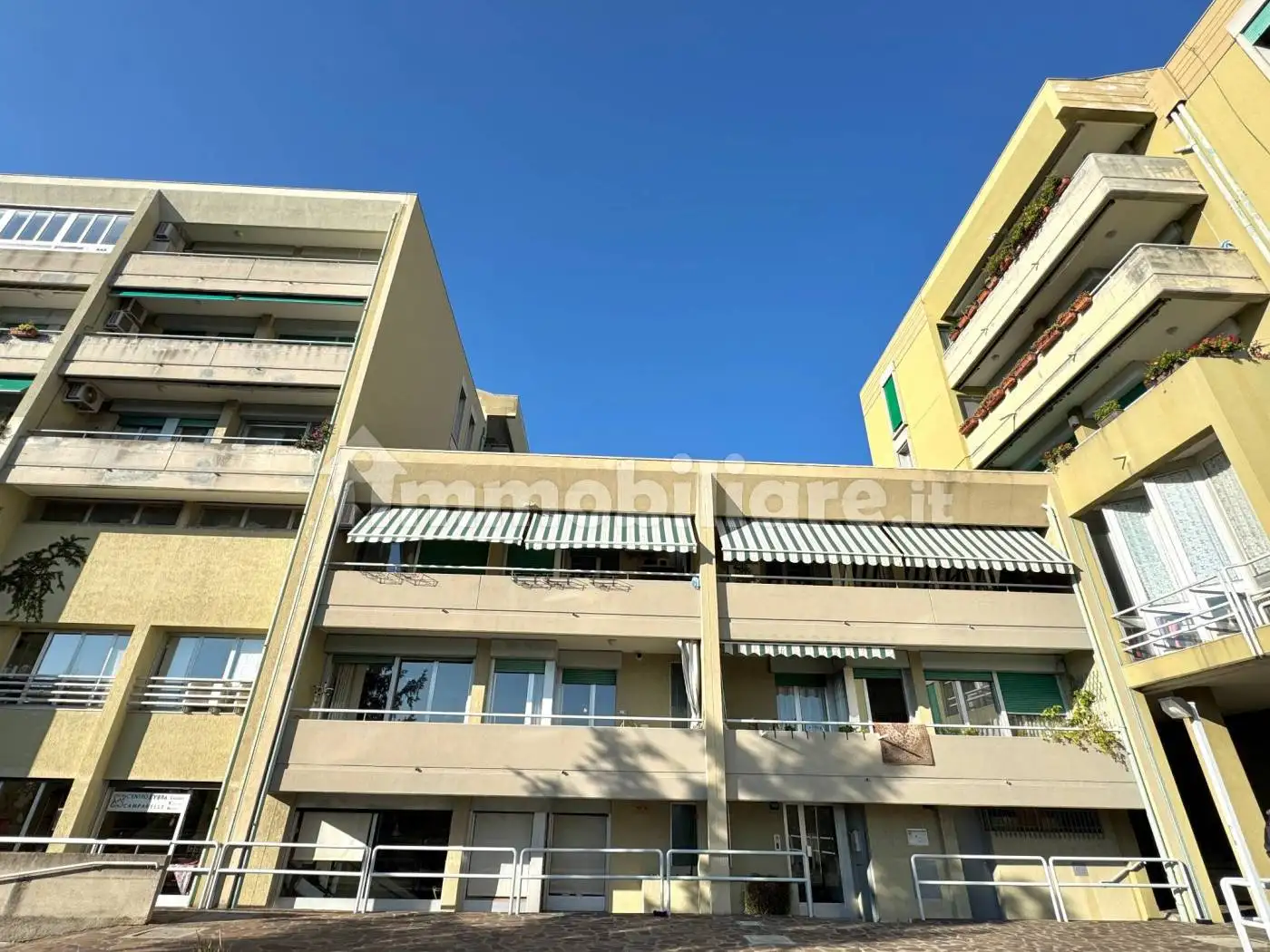 Appartamento in vendita a Trieste