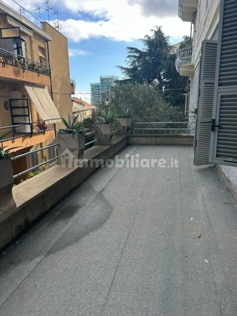 Appartamento in vendita a Savona