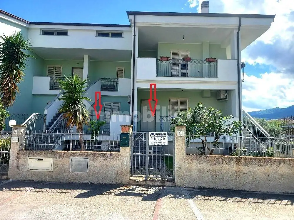 Appartamento in vendita a Badolato