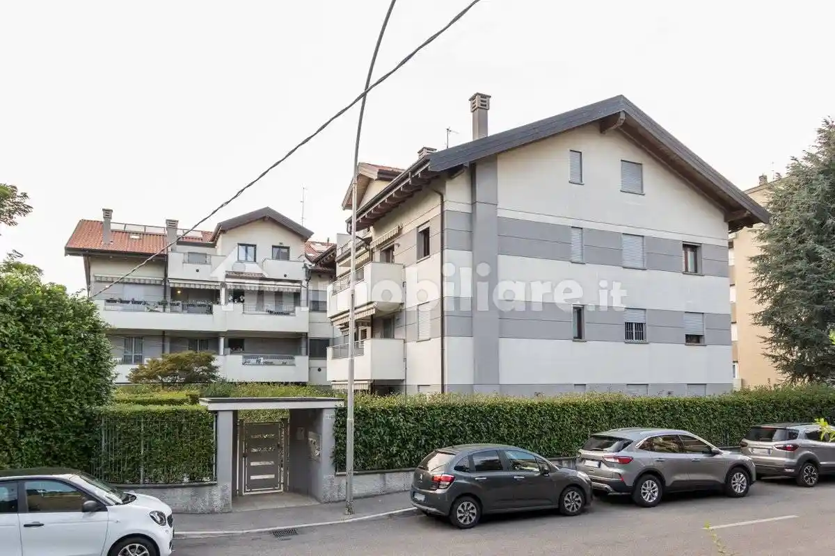 Trilocale via Tiziano Vecellio, Villasanta - foto 2