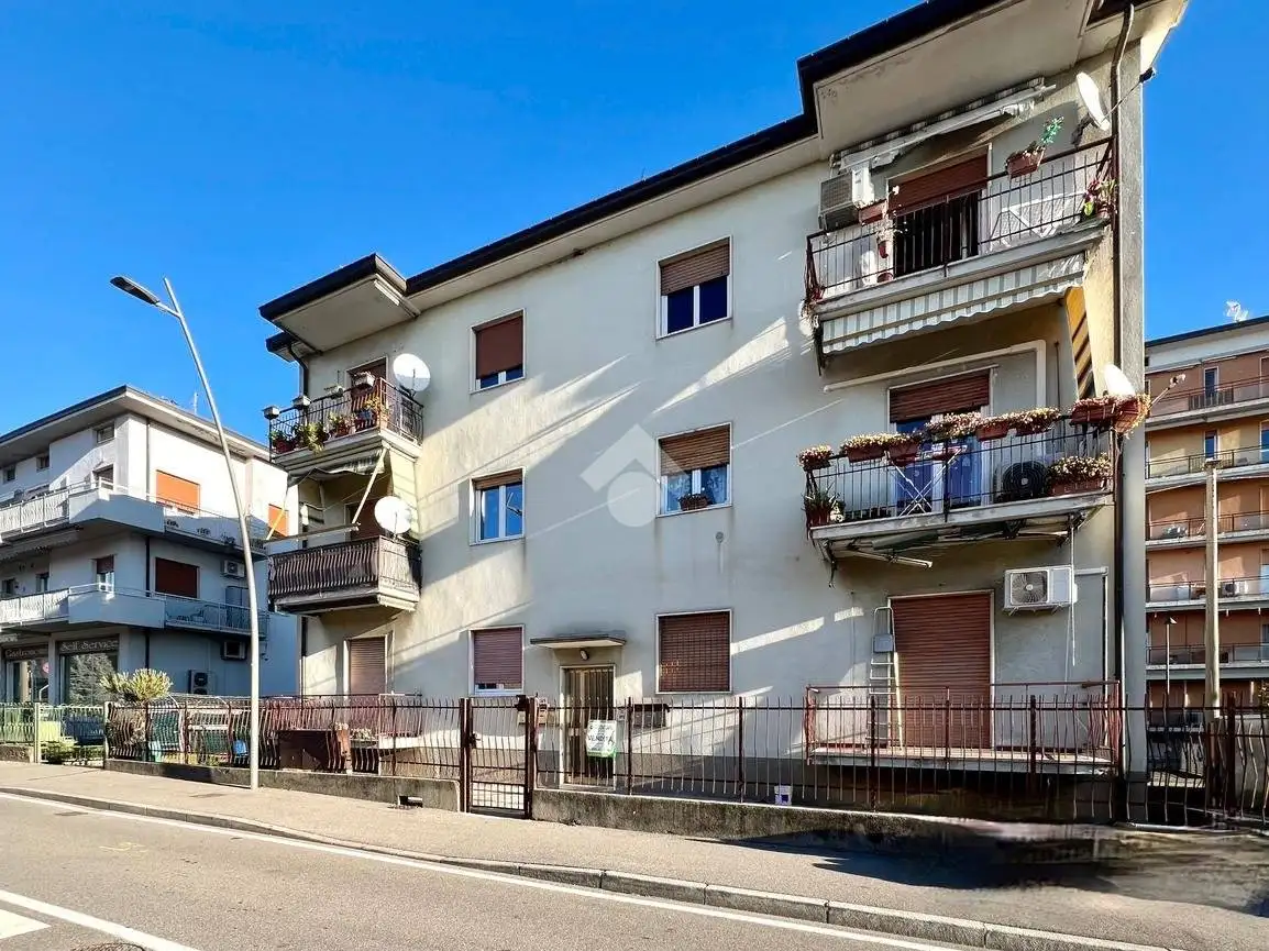 Appartamento in vendita a Calusco d'Adda