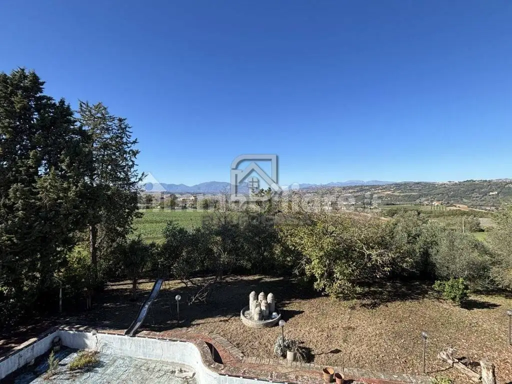 Villa plurifamiliare via della Solidarietà 18, Apice - foto 4