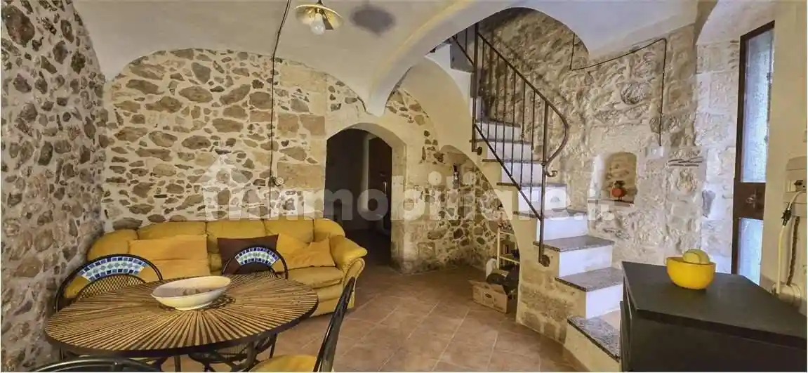 Casa indipendente in vendita a Sennori