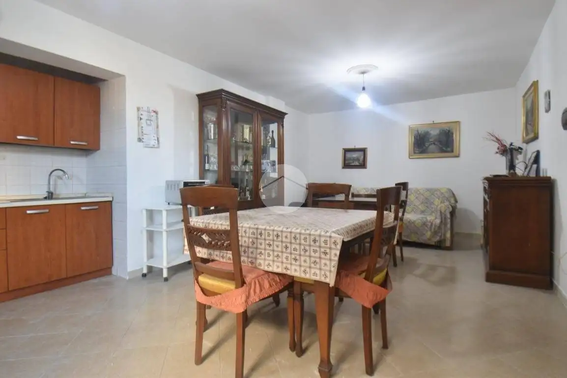 Trilocale via Madonna del Carmine 92, Centro, Agropoli - foto 2