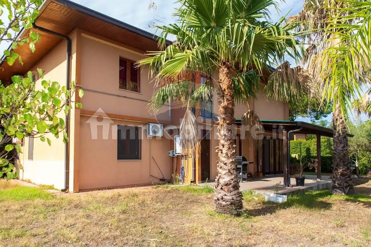 Terratetto plurifamiliare via Sacerdote Messina 10, Santa Maria La Stella, Aci Sant'Antonio - foto 5